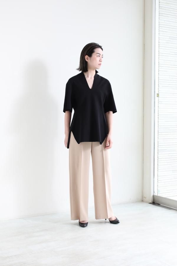 Mame Kurogouchi(マメ) Milano Ribbed V-Neck Top BLACK - YAMAROKU 