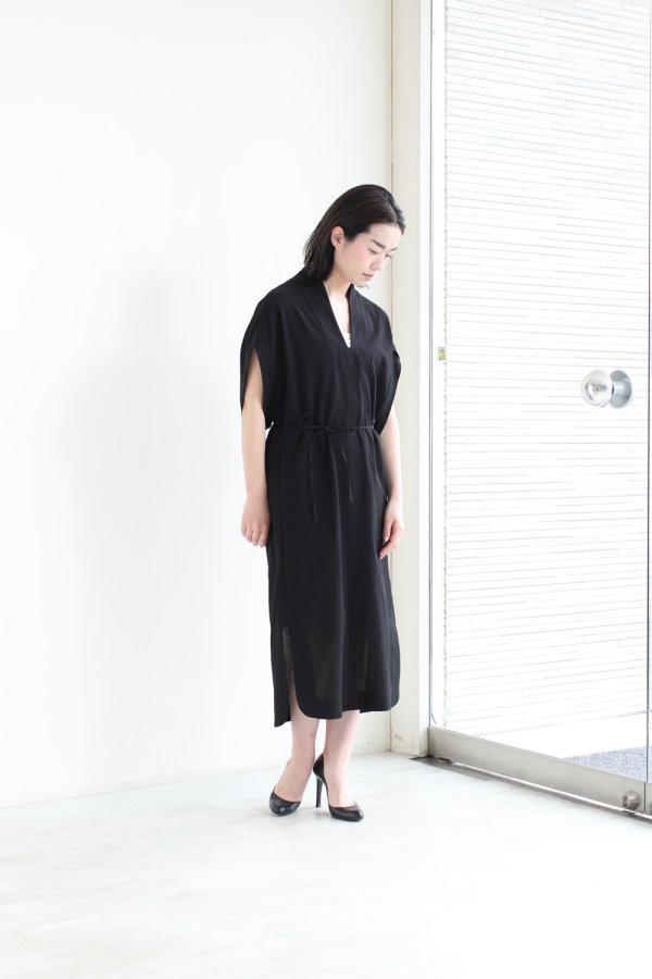 Mame Kurogouchi(マメ) Crepe Deep V-Neck Dress - YAMAROKU（ヤマロク 