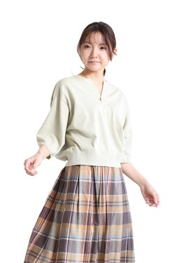 unfil(アンフィル) suvin cotton fine gauze-knit sweater