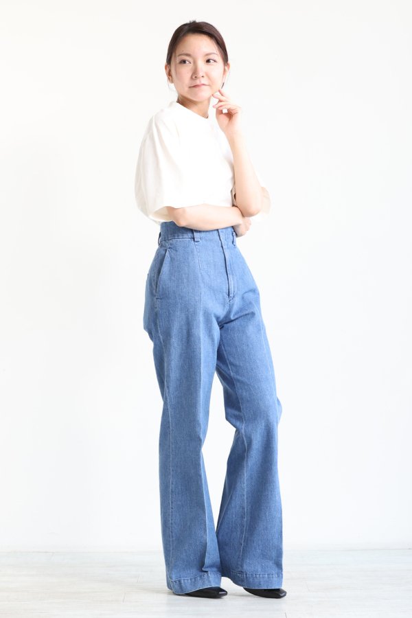 Mame Kurogouchi(マメ) High-Waisted Flared Demin Jeans - YAMAROKU 