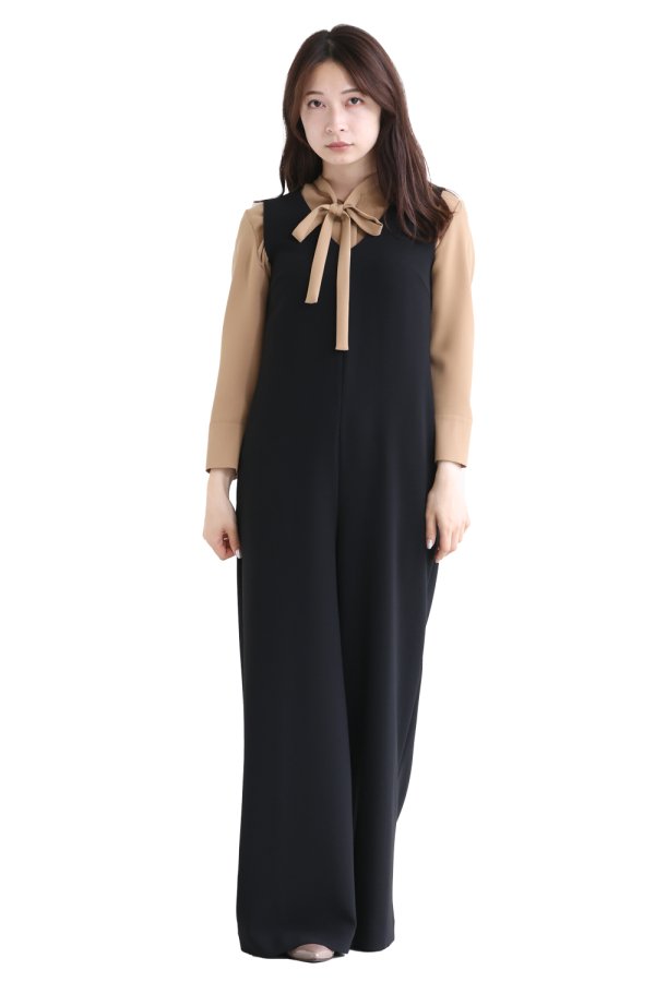2404223Theory  V NECK JUMPSUIT ADMIRAL CREPE