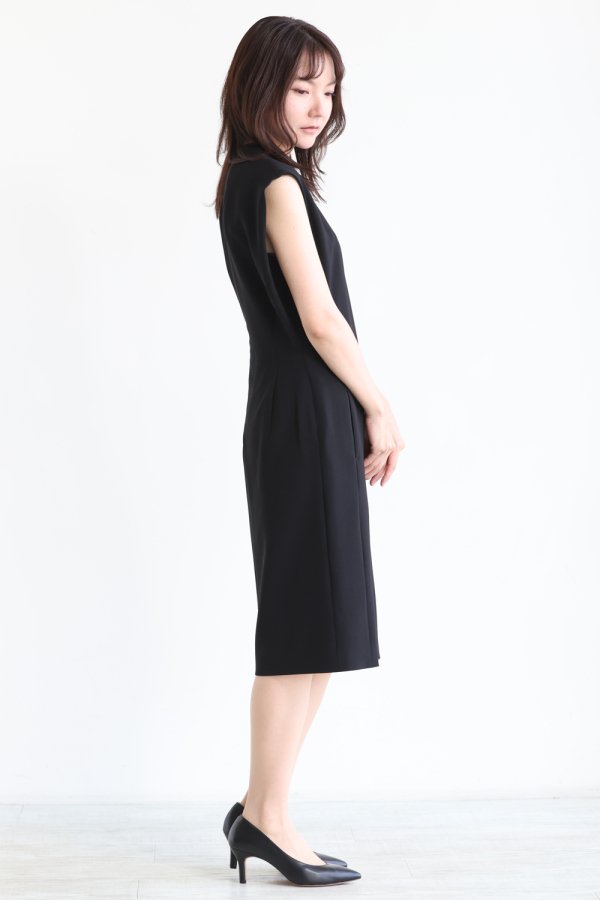 ファッションmame kurogouchi v-neck sleeveless dress