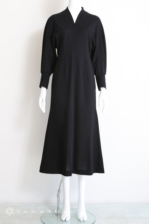 Mame Kurogouchi(マメ) V-Neck Classic Cotton Dress BLACK - YAMAROKU 