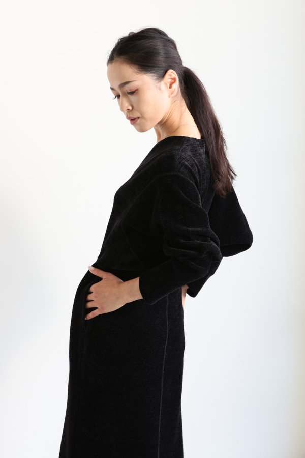 Mame Kurogouchi(マメ) V-Neck Velour Knit Dress BLACK