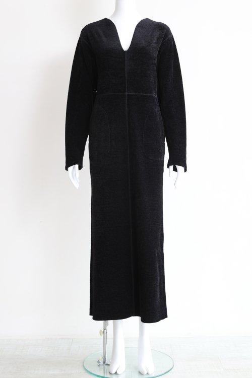 Mame Kurogouchi(マメ) V-Neck Velour Knit Dress BLACK - YAMAROKU ...