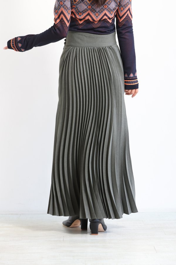 Mame Kurogouchi(マメ) Curved Pleated Flared Skirt KHAKI - YAMAROKU