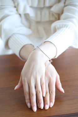 IRIS47(イリスフォーセブン) bit chain bracelet
