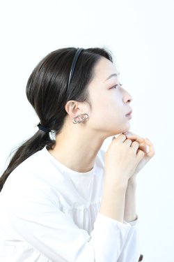 IRIS47(イリスフォーセブン) vein earring