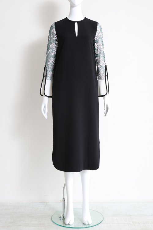 Mame Kurogouchi(マメ) Floral Lace Sleeve Dress - YAMAROKU