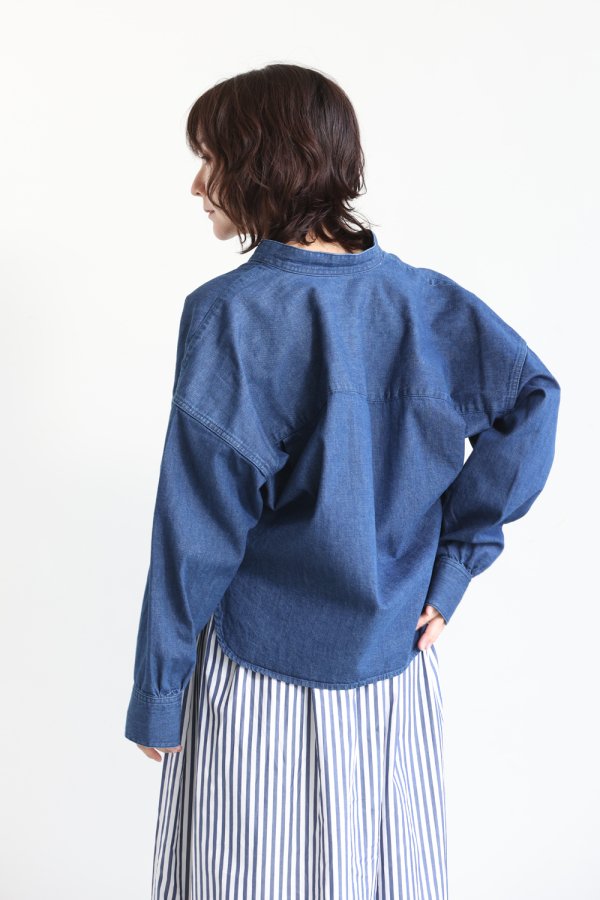 ジャケット/アウターMACPHEE ライトオンスデニム クロップドシャツ ブルー