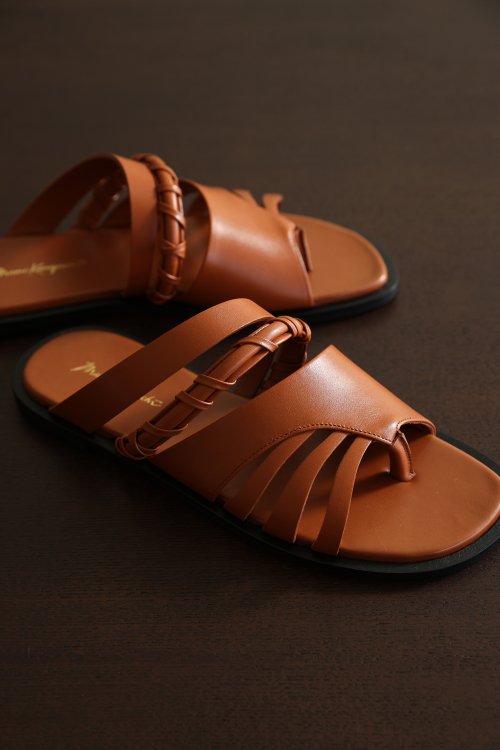 Mame Kurogouchi(マメ) Plait Detailed Leather Sandals - YAMAROKU