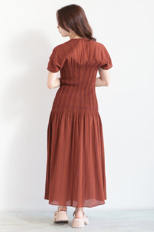 アカウント ボーダーズアットバルコニー JACQUARD SHIRRING DRESS