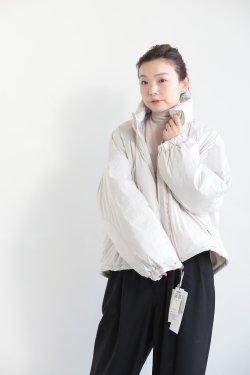 unfil(アンフィル) 【WILD THINGS × unfil】cropped HAPPY JACKET  ivory