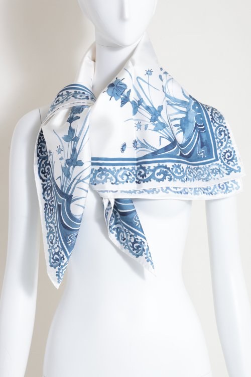 Mame Kurogouchi(マメ) Hand Printed Silk Scarf - YAMAROKU