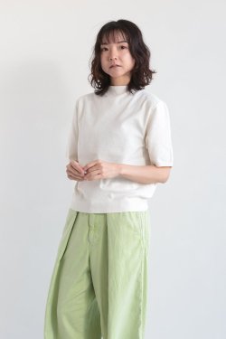 unfil(アンフィル) stretch organic cotton bottle neck sweater  off white