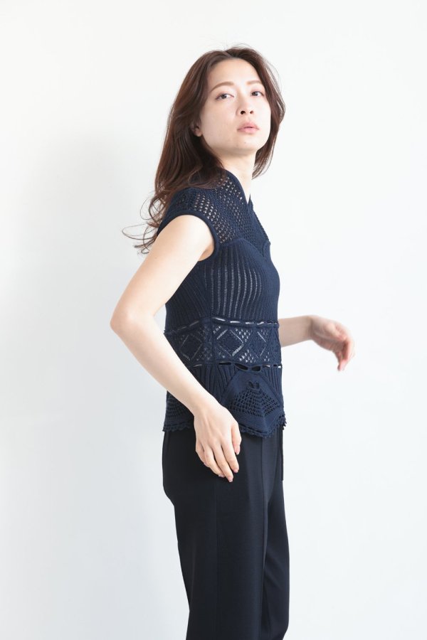 Mame Kurogouchi(マメ) Cotton Lace Sleeveless Knitted Top NAVY -  YAMAROKU（ヤマロク） オンラインストア