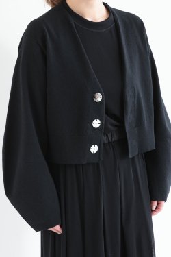 unfil(ե) stretch organic cotton cropped cardigan  black