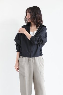 <img class='new_mark_img1' src='https://img.shop-pro.jp/img/new/icons20.gif' style='border:none;display:inline;margin:0px;padding:0px;width:auto;' />Theory(꡼) TECH LAWN DOLMAN JKT  BLACK