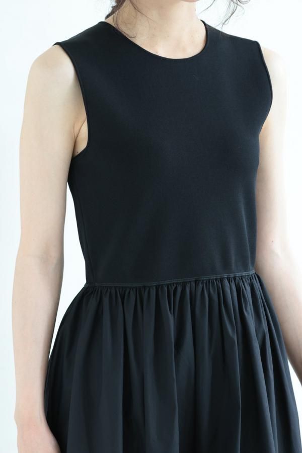 Theory(セオリー) GLOSSED POPLIN GREW NK C VOL DR - YAMAROKU Theory(セオリー) GLOSSED POPLIN GREW NK C VOL DR - YAMAROKU