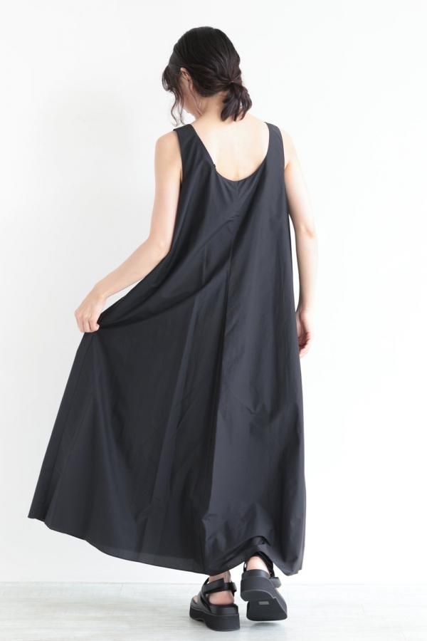 Theory 新作トップス