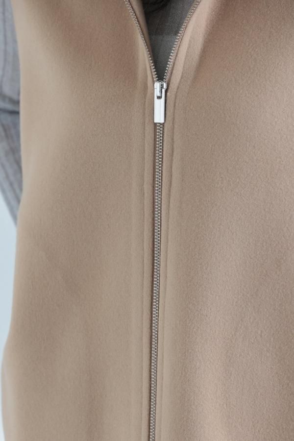 Theory(セオリー) NEW DIVIDE GC HOOD ZIP VEST NEW CAMEL