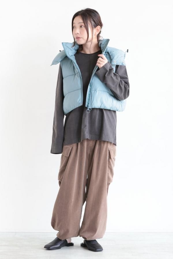 unfil(アンフィル) organic cotton smooth corduroy cargo pants
