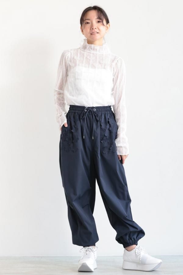 ミュベール　パンツ　新品未使用 MUVEIL(ミュベール) パラシュートパンツ navy - YAMAROKU