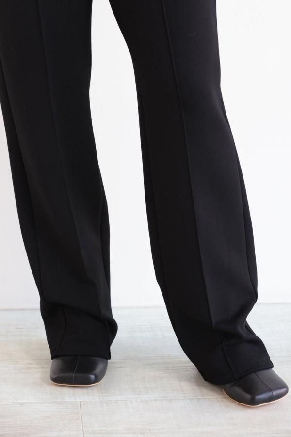 theoryオールインワン　ブラック　0サイズ Theory(セオリー) DOUBLE KNIT LT N SLOUCHY JOGGER - YAMAROKU