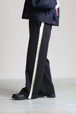 DESIGNWORKS スラックス ウールサテン ピンタックパンツ メンズ