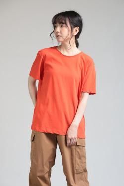 unfil(ե) twisted cotton jersey basic-fit Tee  tomato