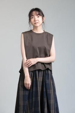 CEaRET FROM araara(å) Sleeveless Short T-shirt  khaki