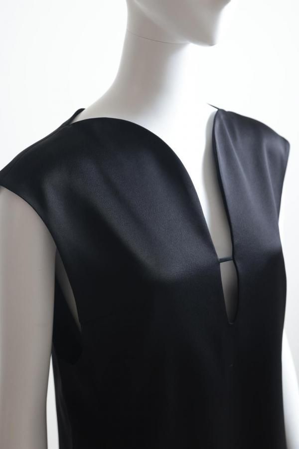 マメクロゴウチEmbossed Leather Motif Dress Embossed Leather Motif Triacetate Dress - black - Mame Kurogouchi