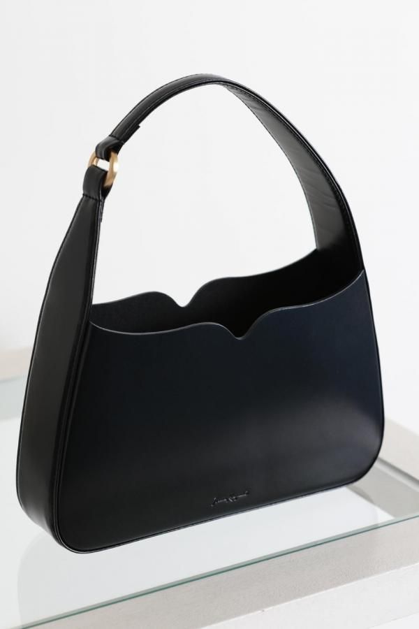 革の魔術師「MAMET MAROQUINIER 」 芸術的バッグ ¥20万程 25AW】Mame Kurogouchi マメ クロゴウチ / Cording Embroidery Bucket