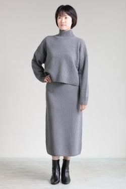 セオリー　定価29700円　タートルネックニット　プルオーバーニット　グレー　S セオリー タートルネックニット プルオーバーニット グレー S