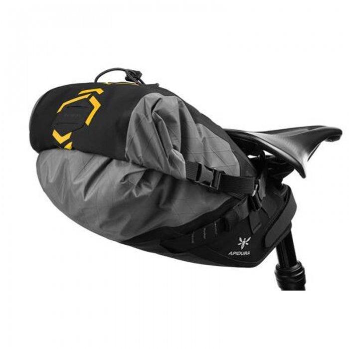 APIDURA / アピデュラ 】 バックカントリーシリーズサドルバッグ (６L