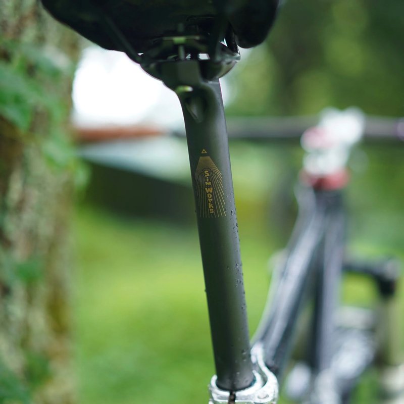simworks by Nitto/シムワークス by 日東】Froggy Stealth Seatpost