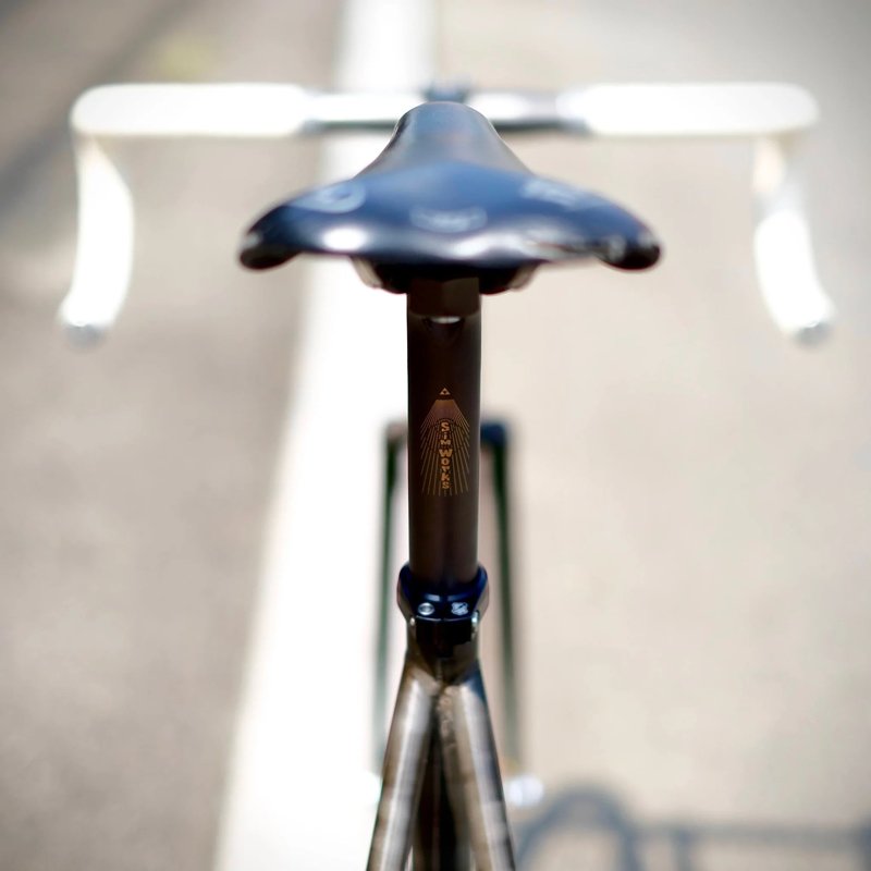 simworks by Nitto/シムワークス by 日東】Froggy Stealth Seatpost