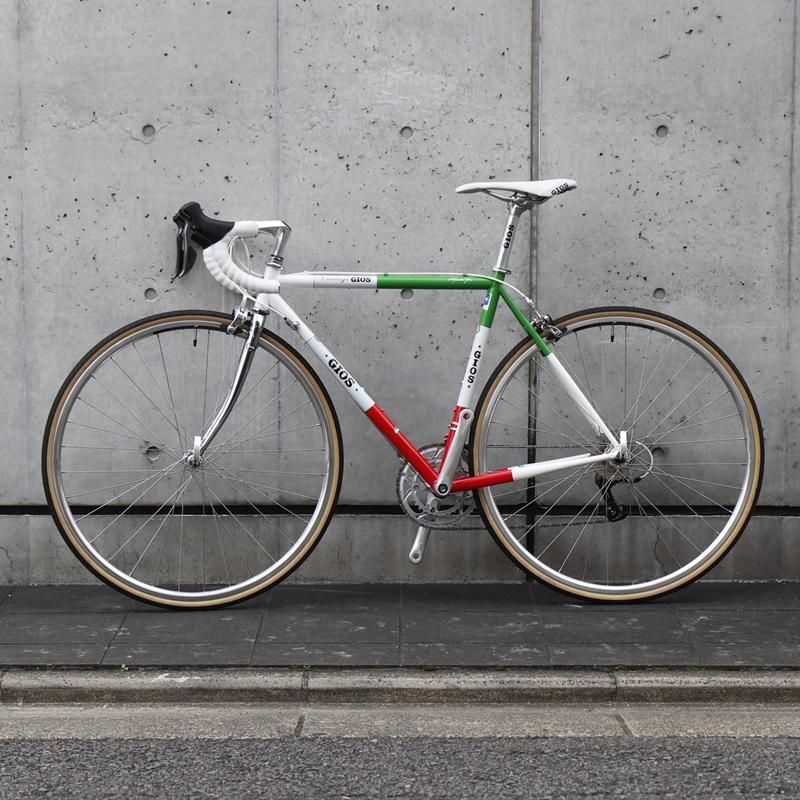 gios VINTAGE イタリア 520 ベージュ系 自転車 セットアップ 値段 GIOS