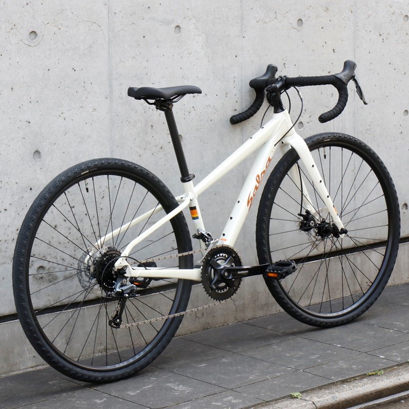 *【2023年モデル】【SALSA CYCLES (サルササイクルズ) 】 JOURNEYER CLARIS 700C (ジャーニアー クラリス)  グラベルバイク - eirin丸太町店＆サイクルハテナ