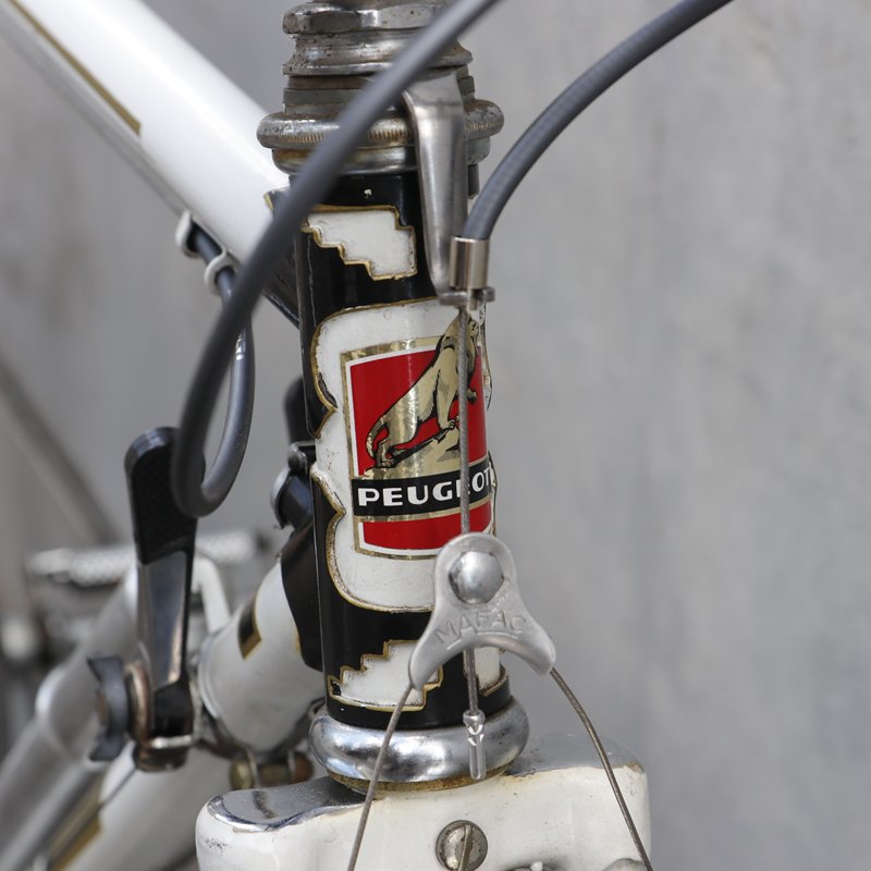 国産】 【希少80年代】PEUGEOUT ランドナー RANDONNEUR 自転車本体 