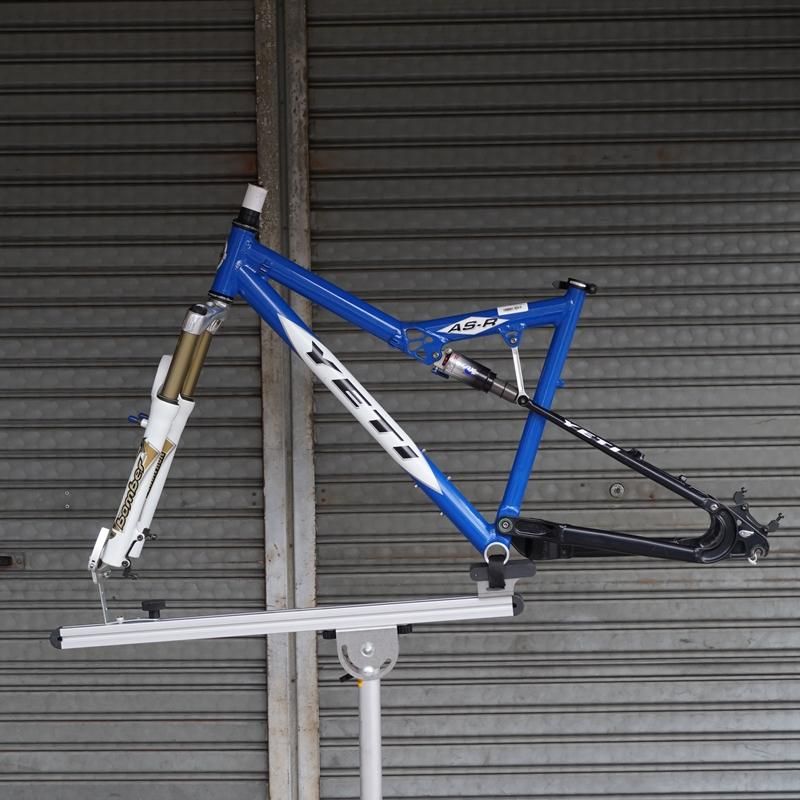 中古】【-】YETI（イエティ） AS-R フルサスペンション 26インチ