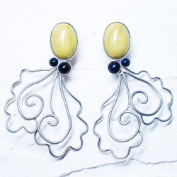 pierced earrings - somnium ONLINE STORE