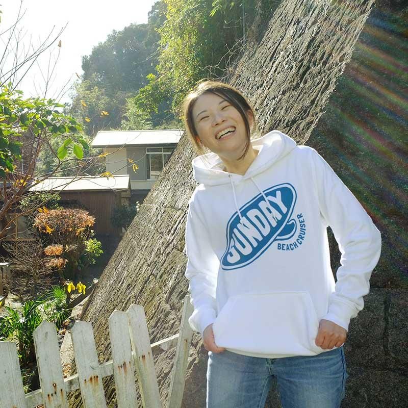 SUNDAY BORD 裏毛スウェットパーカー|鎌倉の小さなTシャツと SUNDAY BORD 裏毛スウェットパーカー|鎌倉の小さなTシャツと