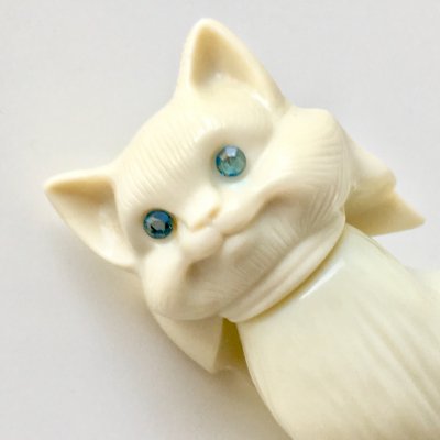 AVON 】エイボン 白猫の香水瓶（パフュームボトル） ヴィンテージ 