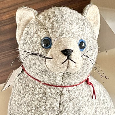 【dora DESIGNS】ネコのぬいぐるみドアストッパー・ブックエンド（イギリス）｜ - 輸入猫雑貨・ヴィンテージ・アンティーク・猫用品 La  Maison du Chat Noir｜ラ・メゾン・デュ・シャノワール