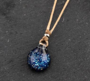 小さな星座を閉じ込めた宇宙玉アクセサリー*セミオーダー 小さな星座を閉じ込めた宇宙玉アクセサリー*セミオーダー