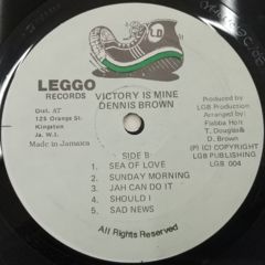 Dennis Brown / Victory Is Mine - 西新宿レゲエショップナット