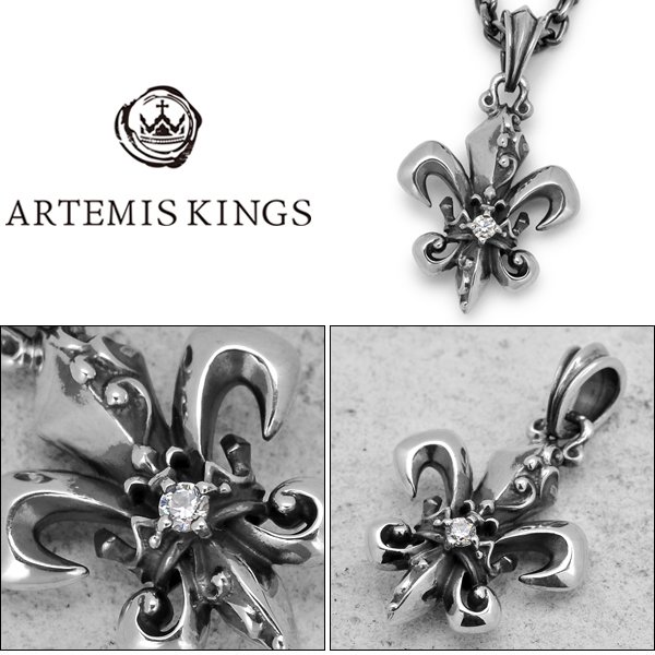 ARTEMIS KINGS / アルテミスキングス　Lily Crown Charm / リリィクラウンチャーム　AKP0093
