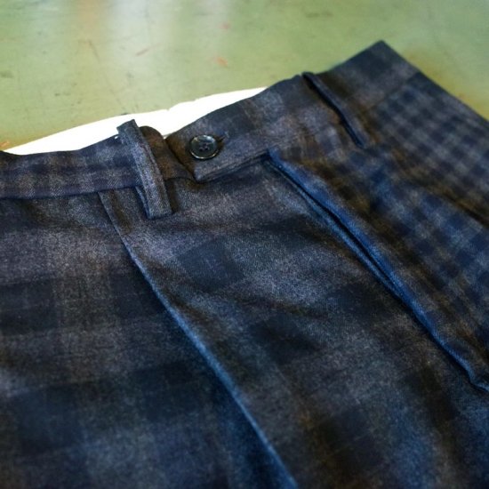 BREECHEZ(ブリーチェズ)|CRAZY PATTERN CHECK 1 PLEATS TAPERDE SLACKS