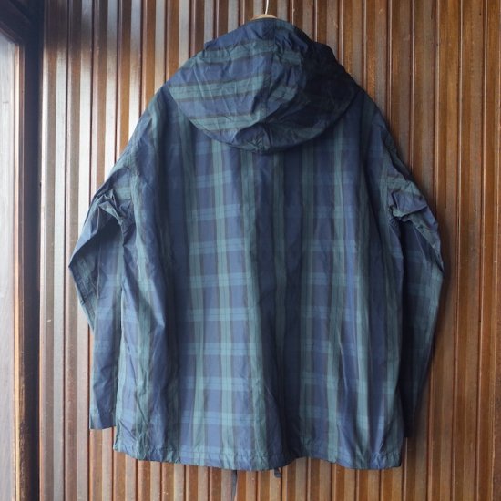 Engineered Garments (エンジニアードガーメンツ)|CAGOULE SHIRT - CRUSHED TAFFETA -  BEVERLY HILLS CHICKEN